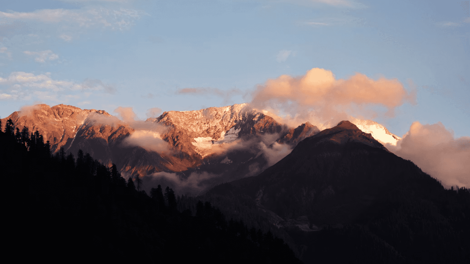 Kasol to Tosh: A Scenic Trek