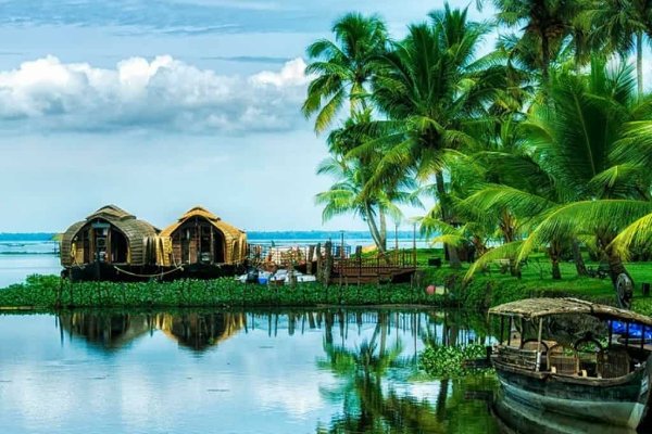 Kerala Vacation Packages: A 6-Day Romantic Escape for Couples — photo 2