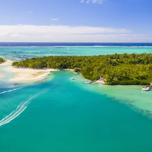 Mauritius Honeymoon Tours: 5-Day Romantic Escape