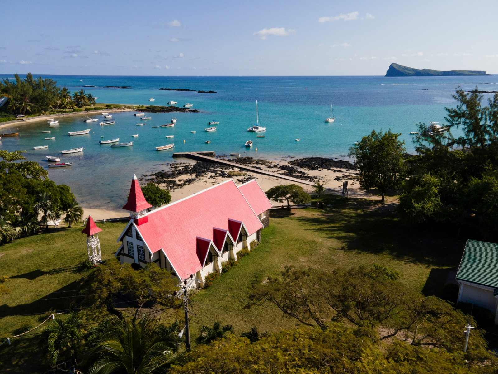 Mauritius South Tour: 7 Days of Island Adventures & Tropical Leisure