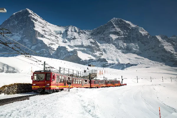 Paris and Switzerland Honeymoon Package: Alpine Escapes & Parisian Evenings — photo 3