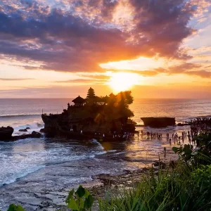 Romance & Adventure: 6-Day Bali Couple Tour package