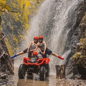 Romantic Getaway: Couple Bali Tour Package