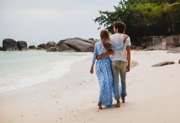 Romantic Getaway: Goa Holiday Package for Couples