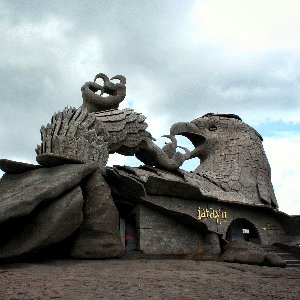 Romantic Kerala Honeymoon: 7 Days of Beaches, Backwaters, and Nature