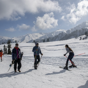 Six Days in Paradise: Jammu & Kashmir Package
