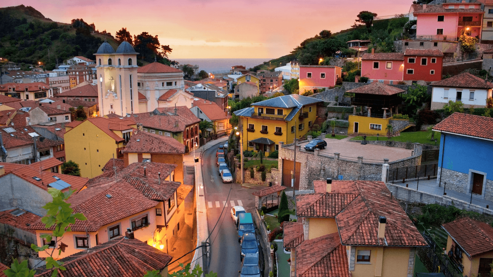 Spain Tour Package for 9 Days: Art, Islands & Big-City Buzz
