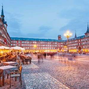 Spain Tour Package for 9 Days: Art, Islands & Big-City Buzz