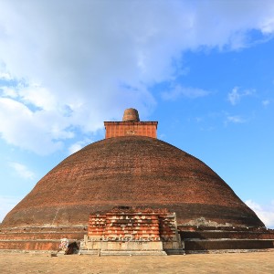 Sri Lanka Family Vacation Tour: 8 Days of Heritage & Nature