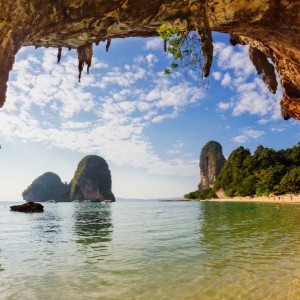 Thailand Family Holidays: A 7-Day Adventure