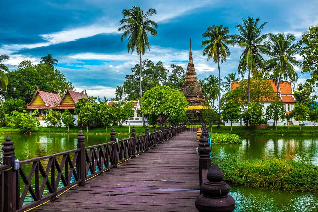 Thailand Vacation Itinerary: Temples, Islands & Tropical Bliss