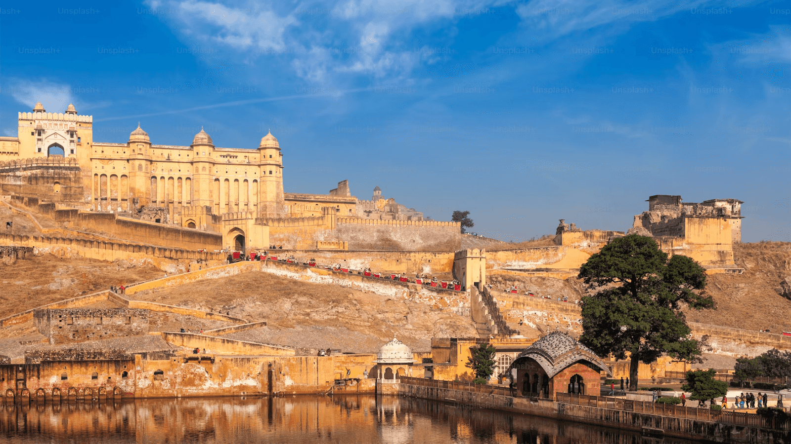 Tour package of Udaipur and Mount Abu