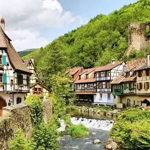 Vietnam Couple Package: 8 Days of Romance & Discovery