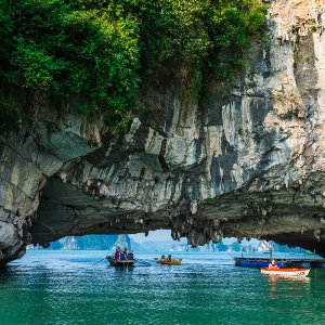 Vietnam Family Tour: Explore Hanoi, Halong Bay, Danang, and More in 6 Days