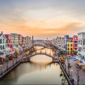 Vietnam Honeymoon Couple Package: A Romantic Getaway