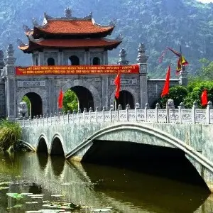 Vietnam Honeymoon Itinerary: Ho Chi Minh & Hanoi Romance