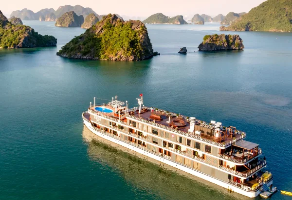 Vietnam Honeymoon Trip: A Tapestry of Two Hearts