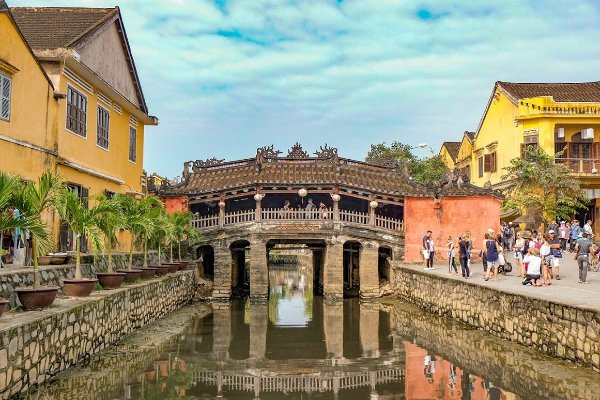 Vietnam Honeymoon Trip: A Tapestry of Two Hearts — photo 1