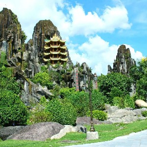 Vietnam Tour Package for Couple: 7-Day Romantic Escape