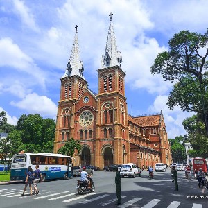 Vietnam Tour Package for Couple: 7-Day Romantic Escape